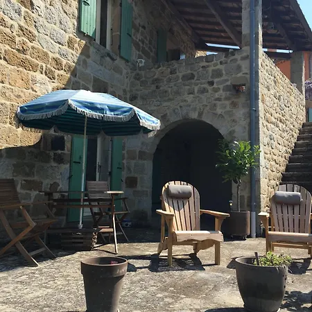 Maison d'hôtes D'hôtes Au Creux Du Chambon 4*
