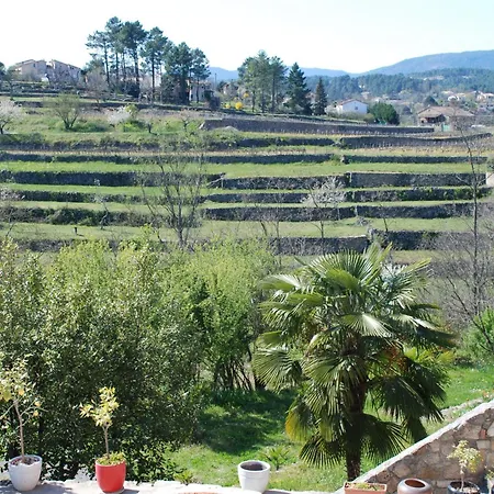 D'hotes Au Creux Du Chambon Guest house 3*